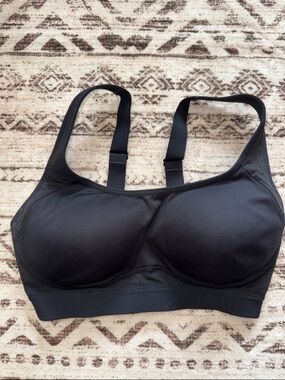 all in motion Black Wireless Molded-Cup Sports Bra